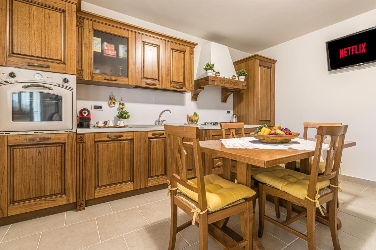 Wanderlust Apt In Villa Con Piscina - 45 Min Venezia - Zona Unesco Сан-Пьетро-ди-Фелетто Экстерьер фото