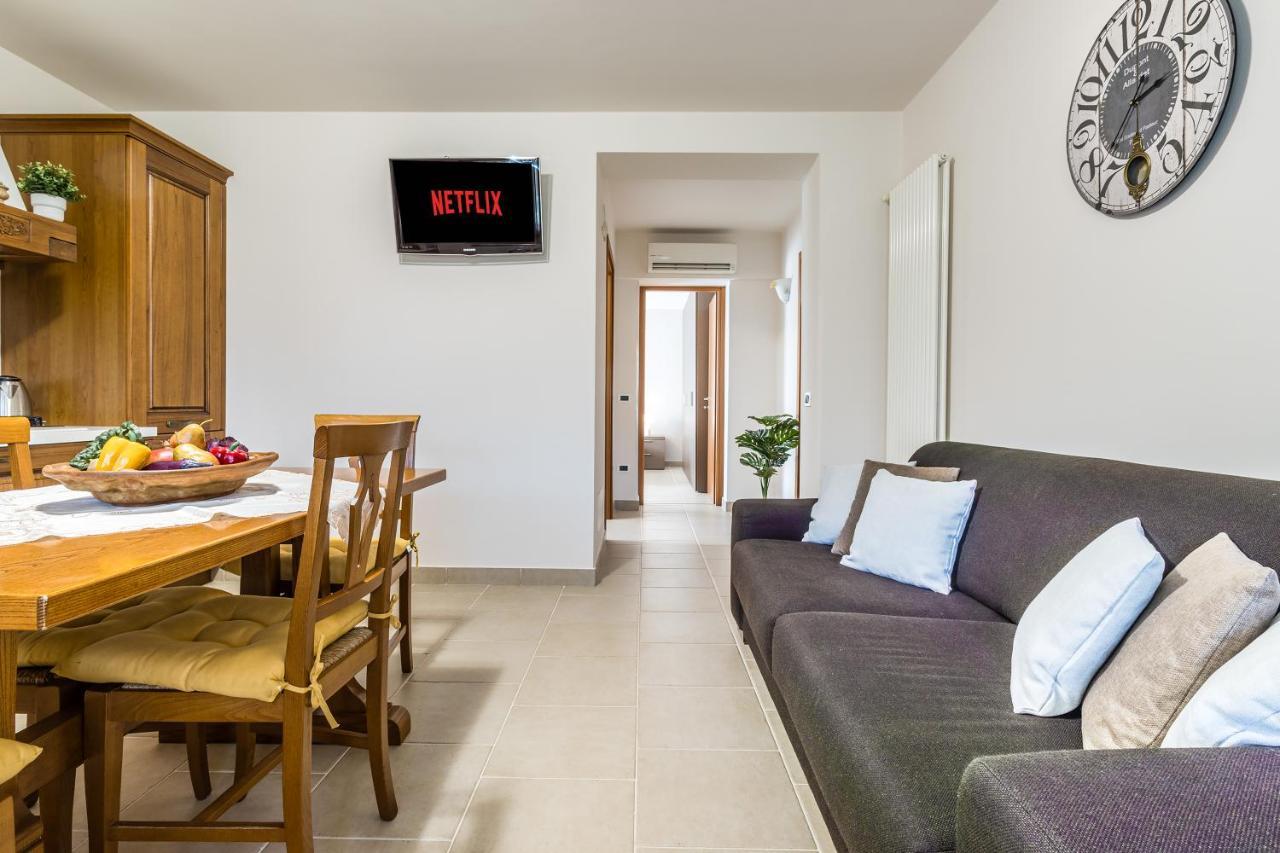 Wanderlust Apt In Villa Con Piscina - 45 Min Venezia - Zona Unesco Сан-Пьетро-ди-Фелетто Экстерьер фото