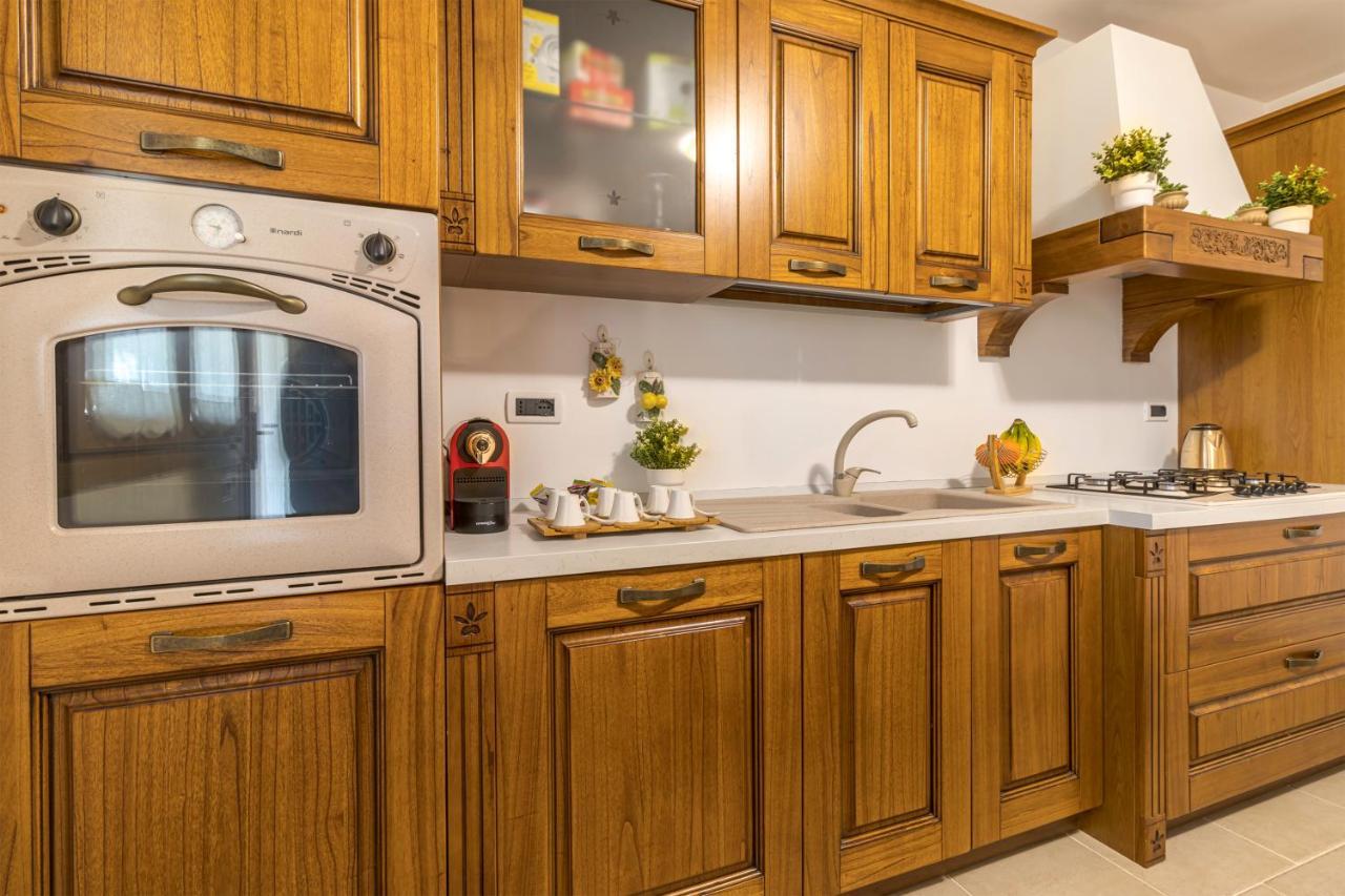 Wanderlust Apt In Villa Con Piscina - 45 Min Venezia - Zona Unesco Сан-Пьетро-ди-Фелетто Экстерьер фото